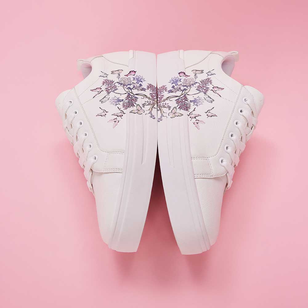 Meadow Women's White Athletics